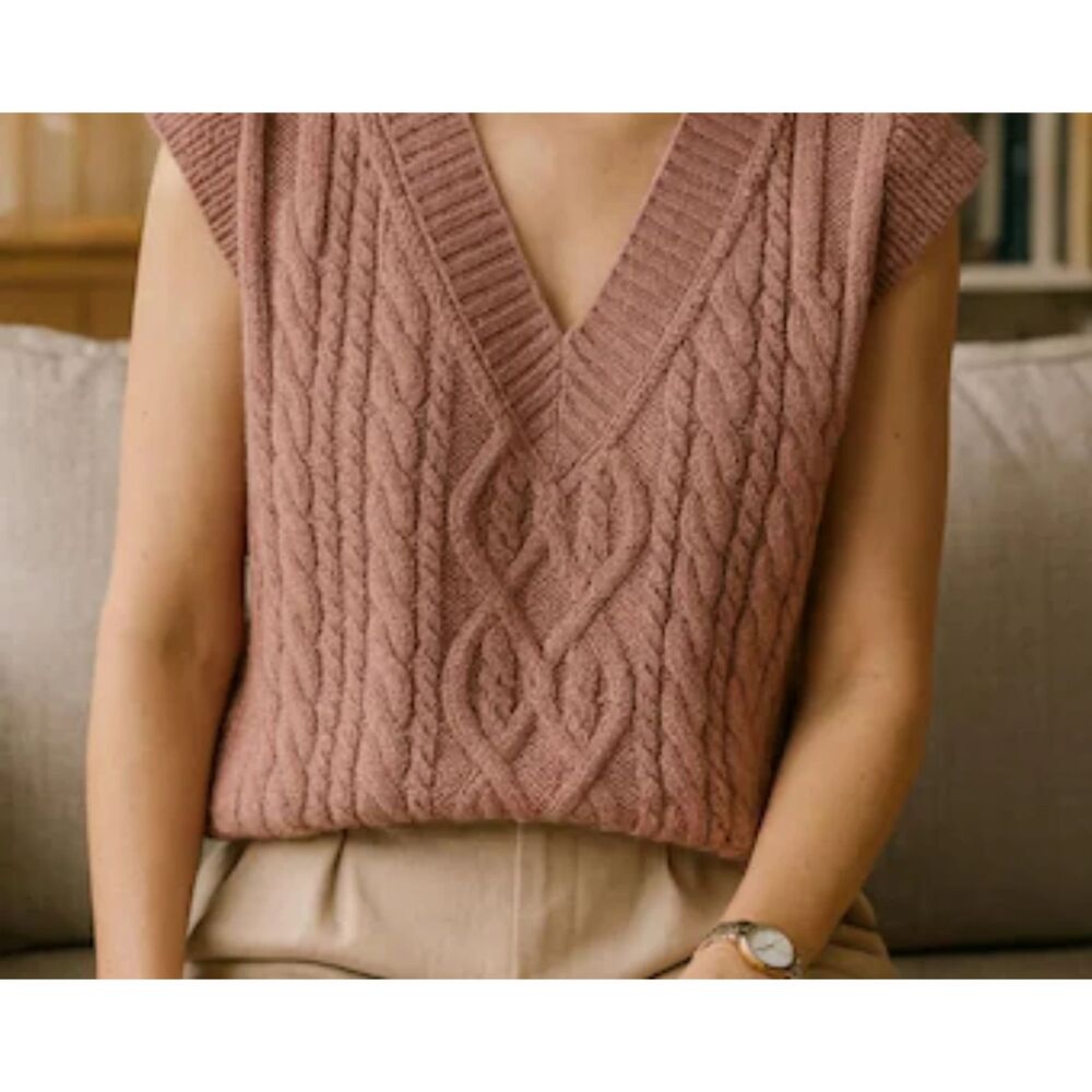American Eagle Tan Sweater Vest Size Medium